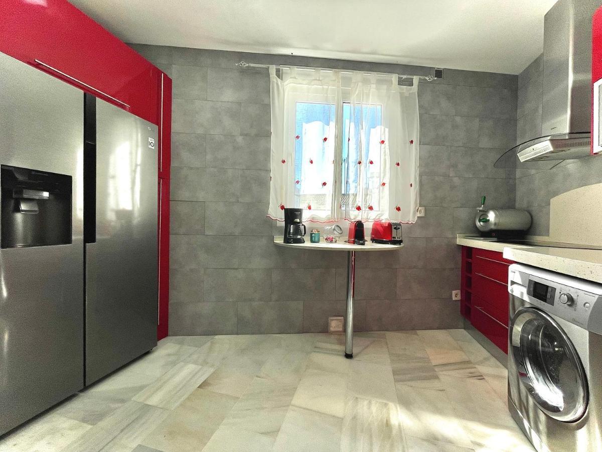 Luxury Duplex 200 M2 Terrace Parking Stayinセビリア エクステリア 写真